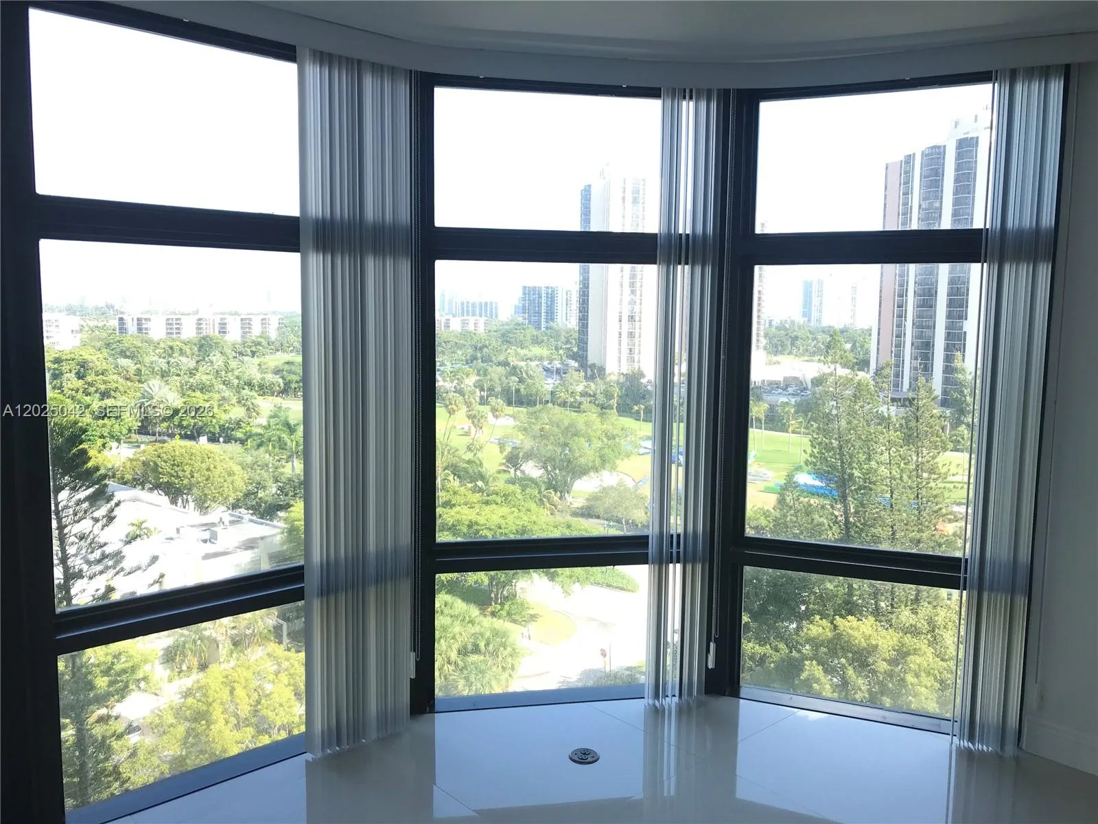 20100 W Country Club dr # 803, Aventura, FL 33180