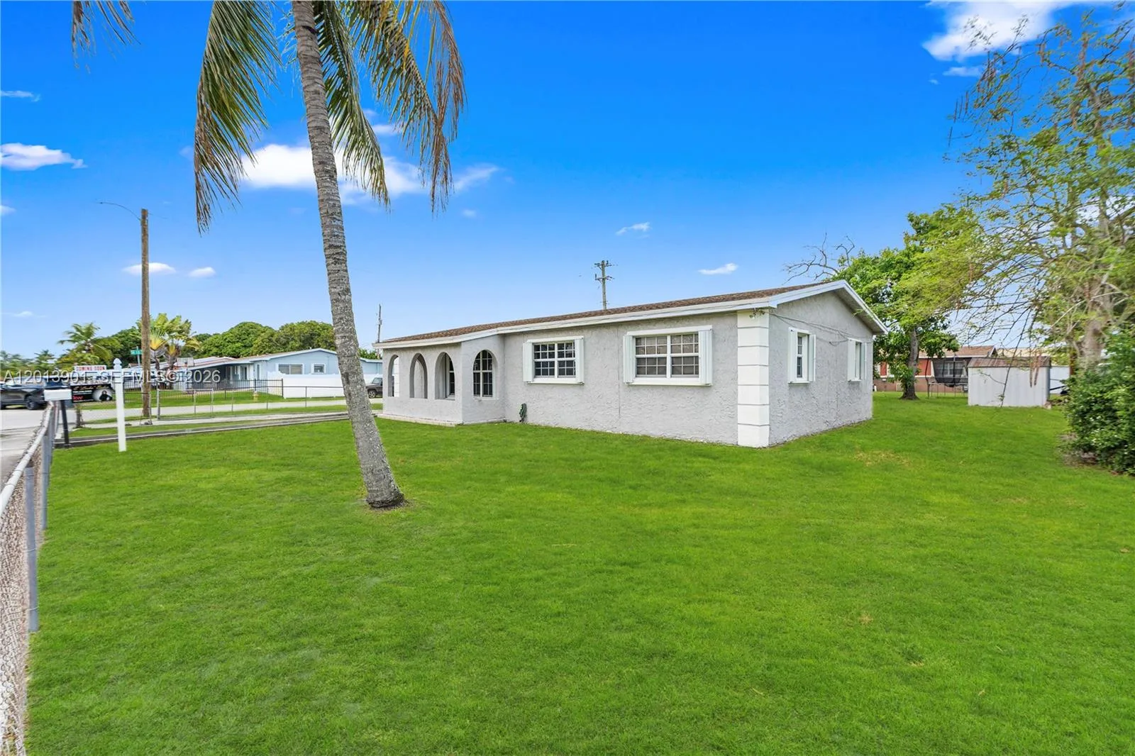 1315 NW 192nd St, Miami Gardens, FL 33169 photo 2