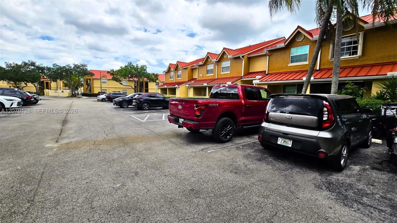 18332 NW 68th Ave # H, Hialeah, FL 33015