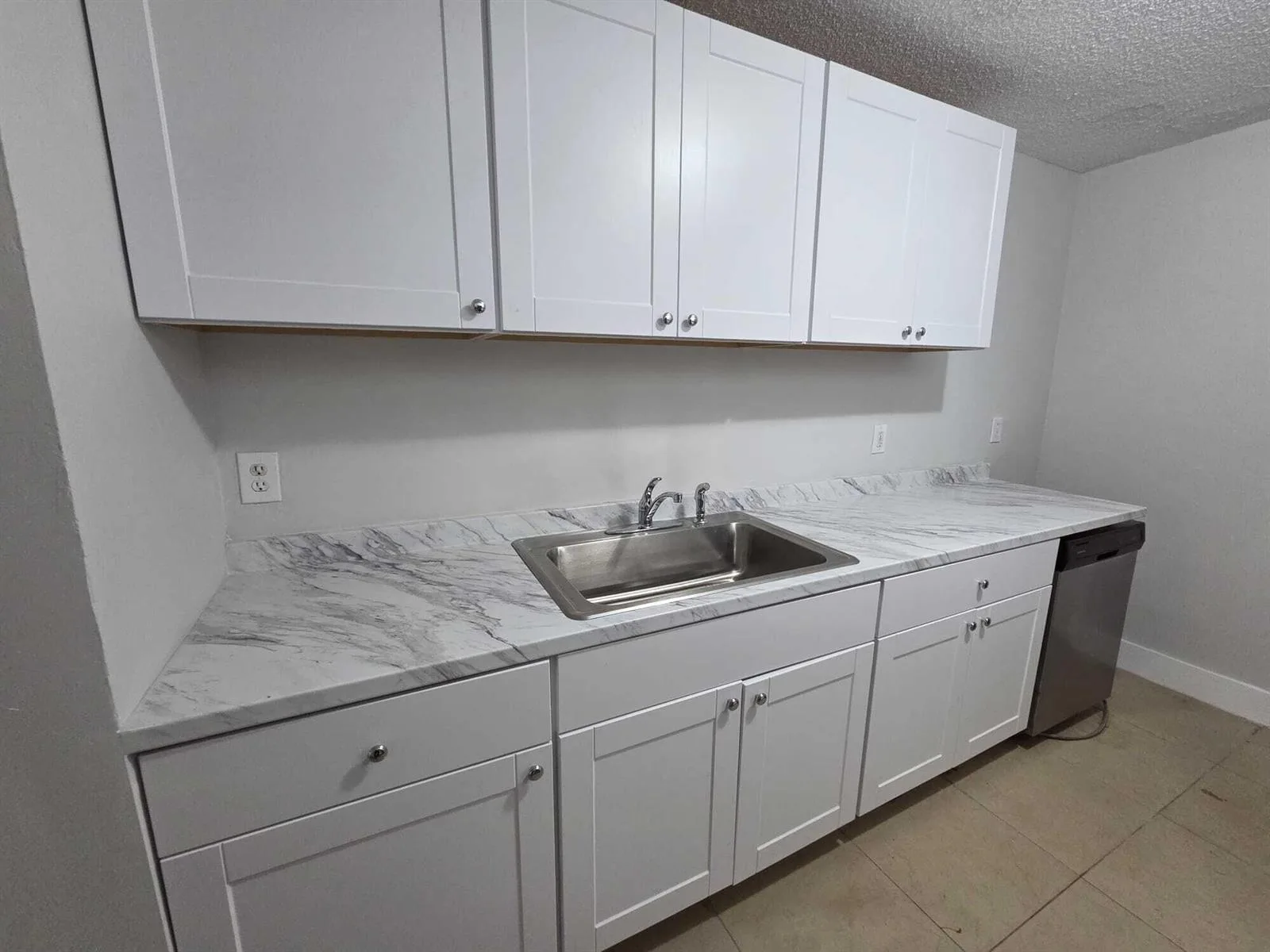 18050 NW 41st Place, Miami Gardens, FL 33055 photo 3