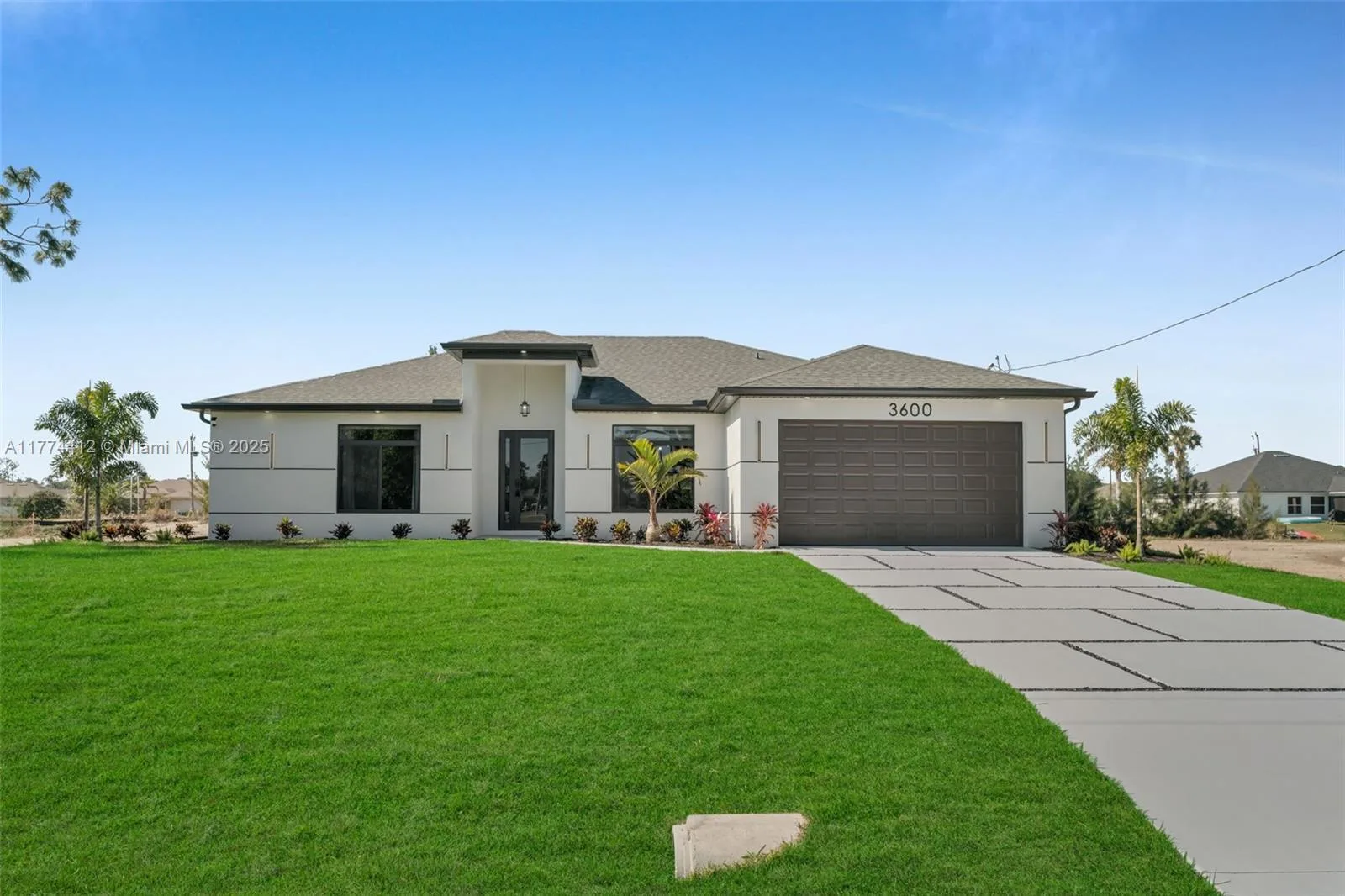 3600 NE 9TH PL, Cape Coral, FL 33909 photo 2