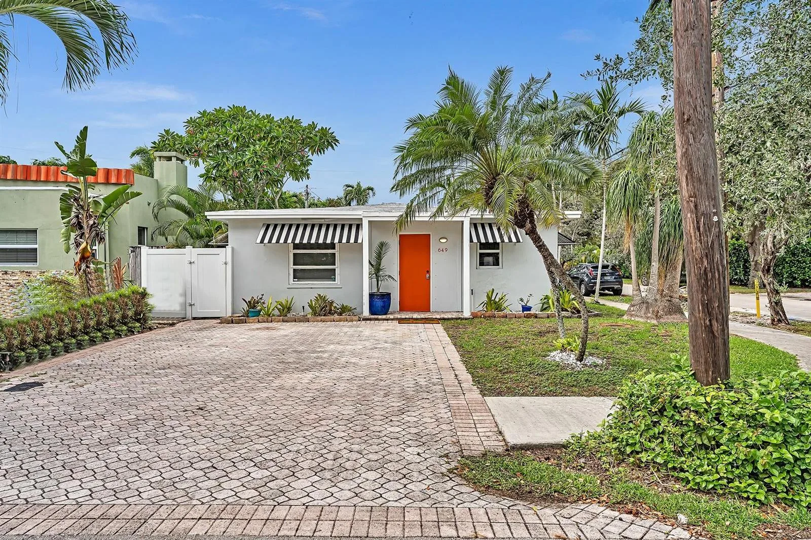 649 NE 16th Terrace, Fort Lauderdale, FL 33304 photo 2