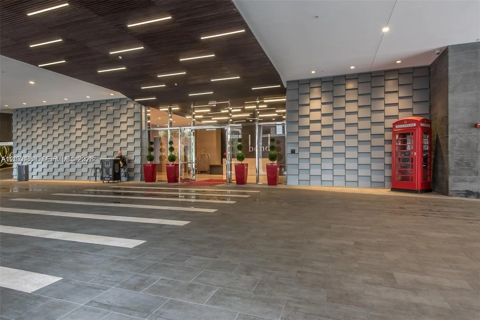 1080 Brickell Ave # 4201, Miami, FL 33131