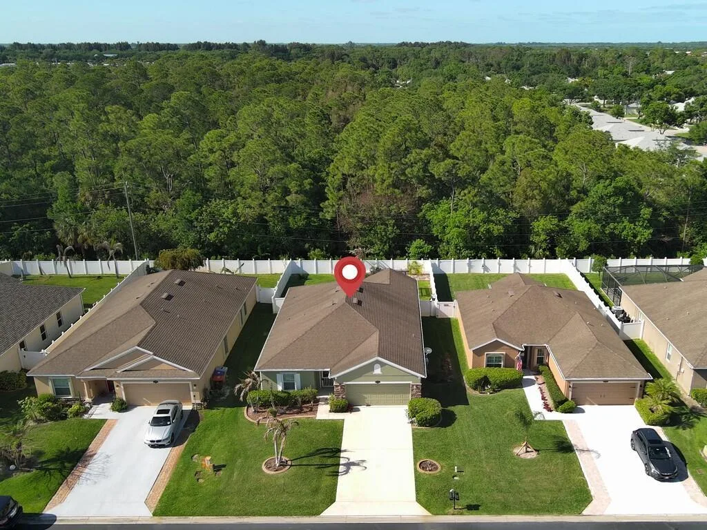 8131 Westfield Circle, Vero Beach, FL 32966 photo 3