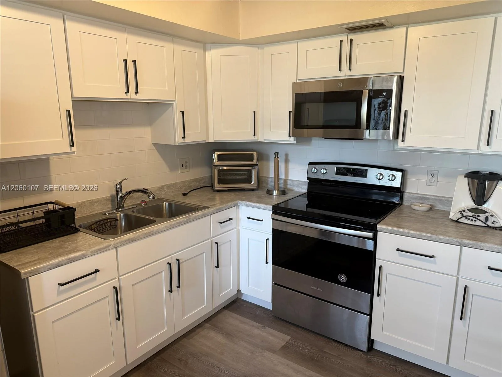 3720 Harrison St # 1, Hollywood, FL 33021 photo 5