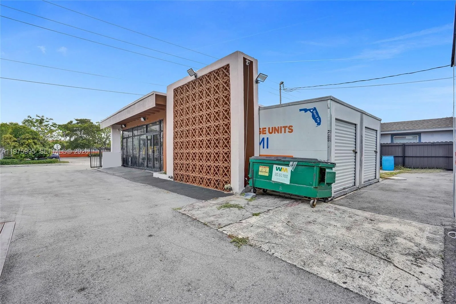 5595 NW 17th Ave, Miami, FL 33142 photo 2