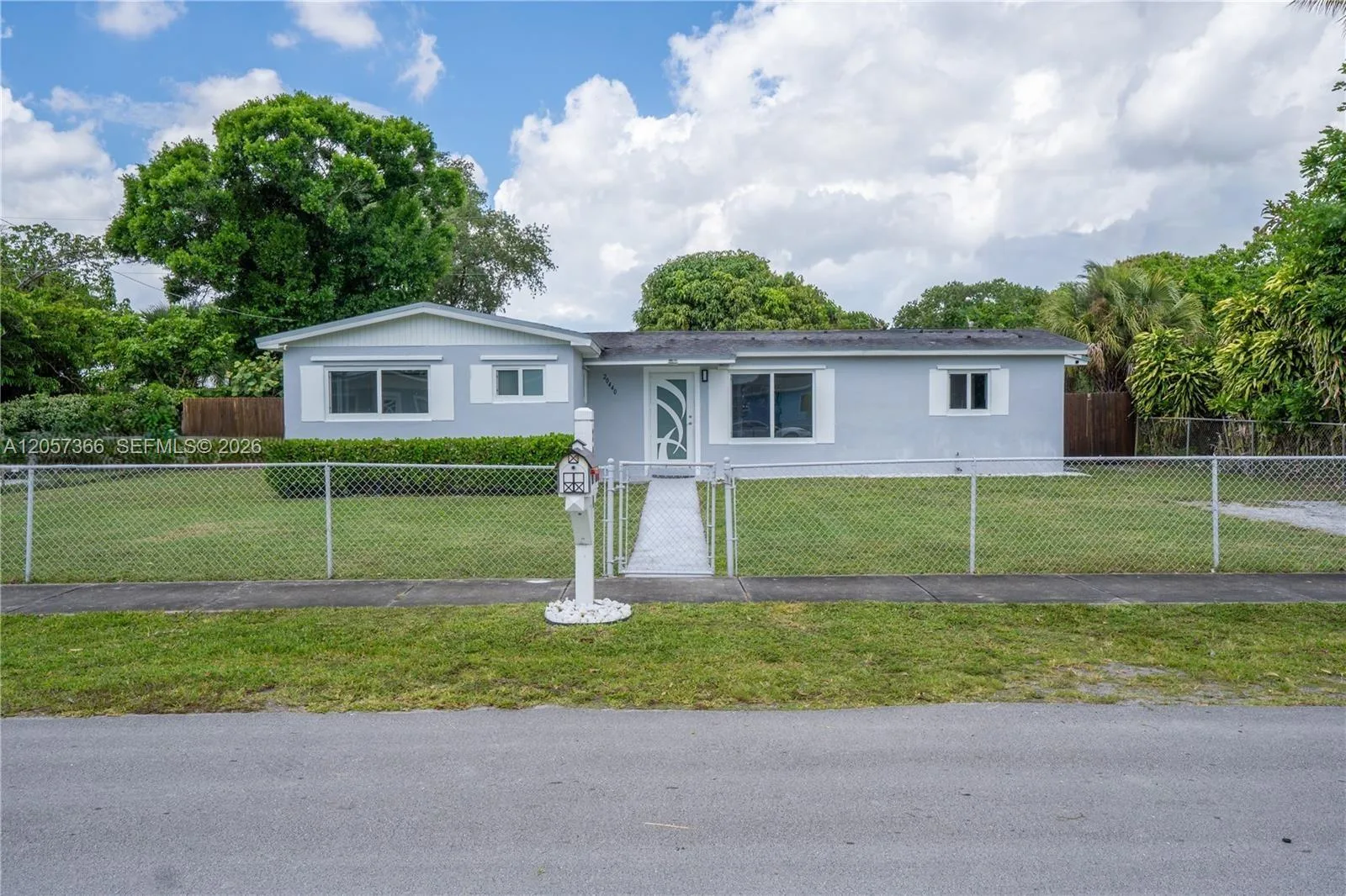 20440 NW 20th ct, Miami Gardens, FL 33056 photo 3