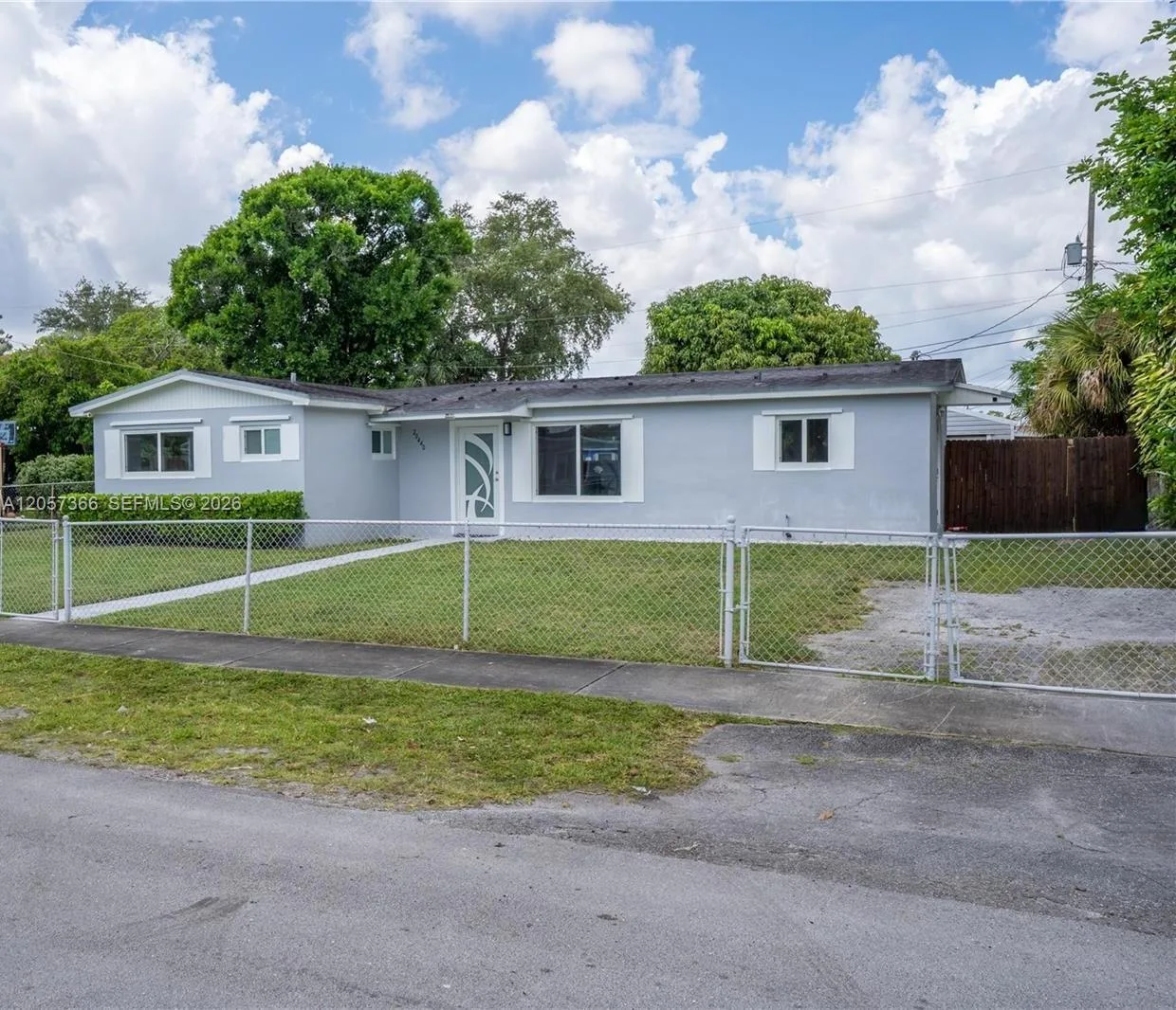 20440 NW 20th ct, Miami Gardens, FL 33056 photo 4