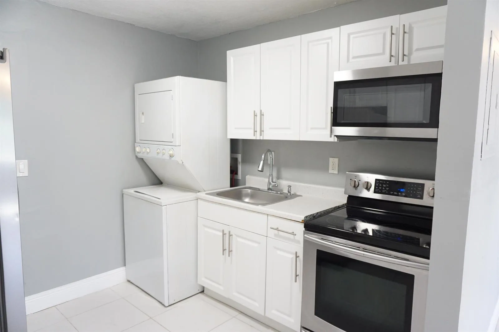 1456 W 29TH Street # 1, Riviera Beach, FL 33404