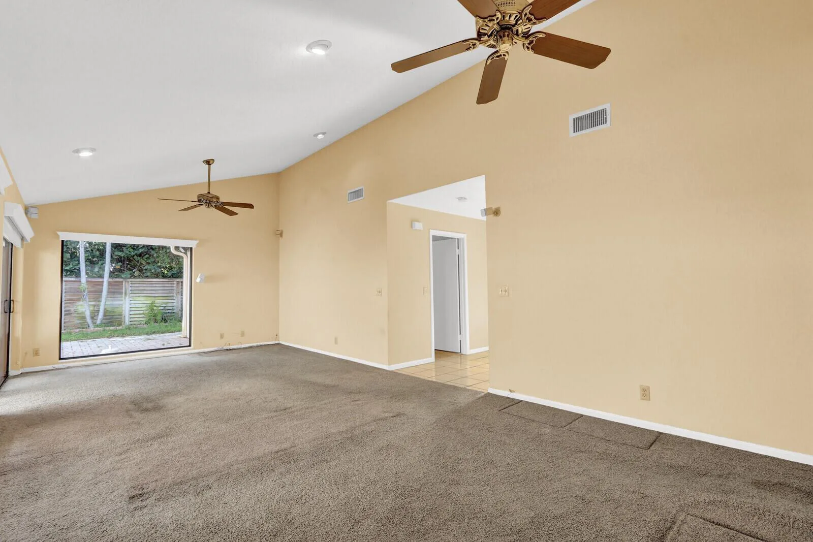 13 Ironwood Way N, Palm Beach Gardens, FL 33418 photo 8
