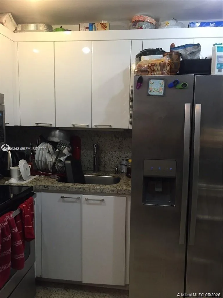 1736 SW 19th St # 404, Miami, FL 33145 photo 5