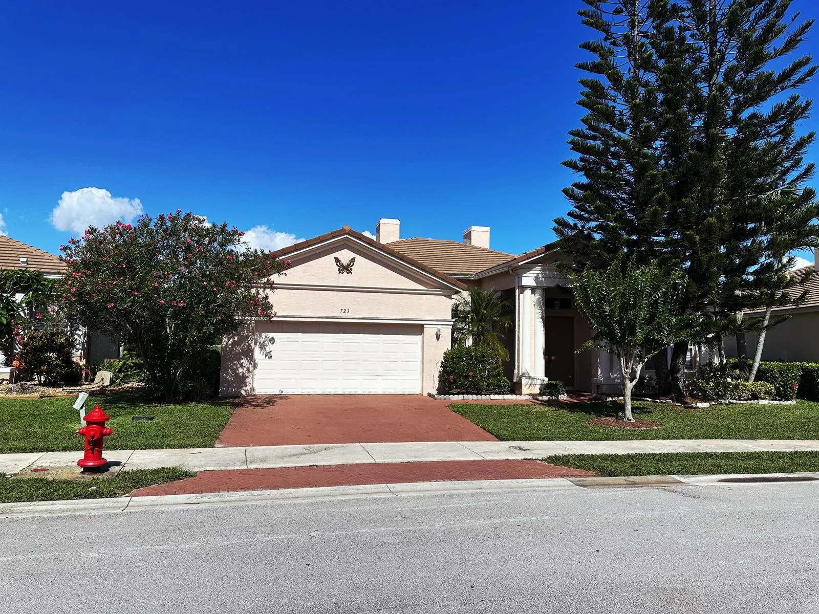 723 SW Myakka River Trace, Port St. Lucie, FL 34986