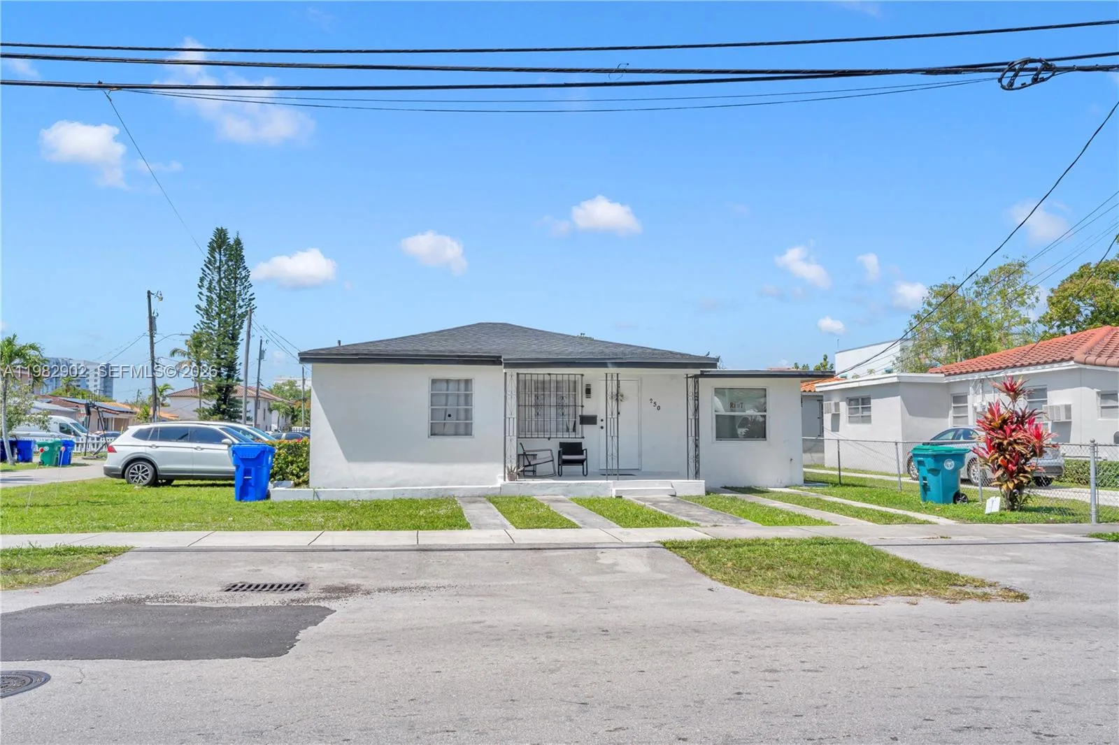 250 NW 34th Ave, Miami, FL 33125 photo 3