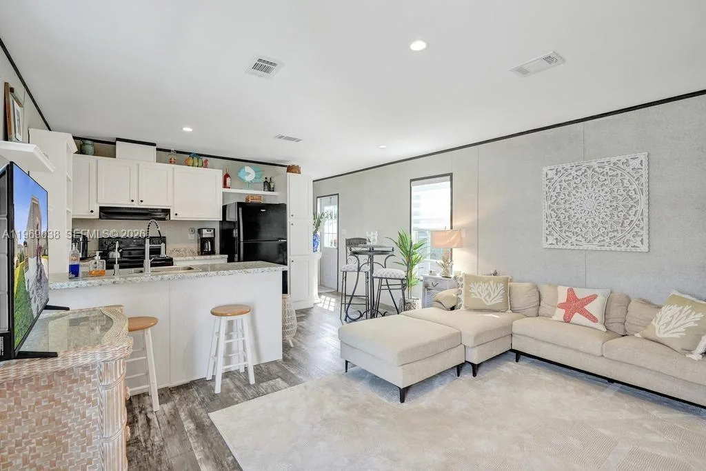 315 NE Cardinal Lane Unit Lot L25, Jensen Beach, FL 34957