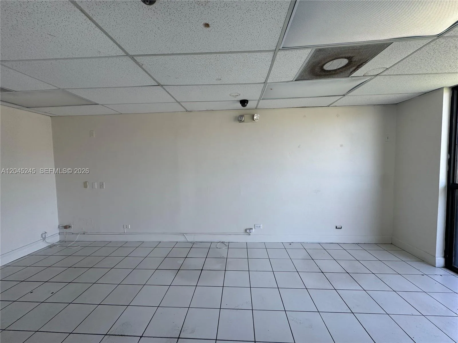 90 NW 79th Ave, Miami, FL 33126 photo 3