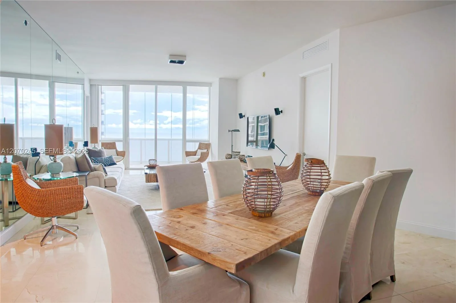 15811 Collins Ave # 2303, Sunny Isles Beach, FL 33160