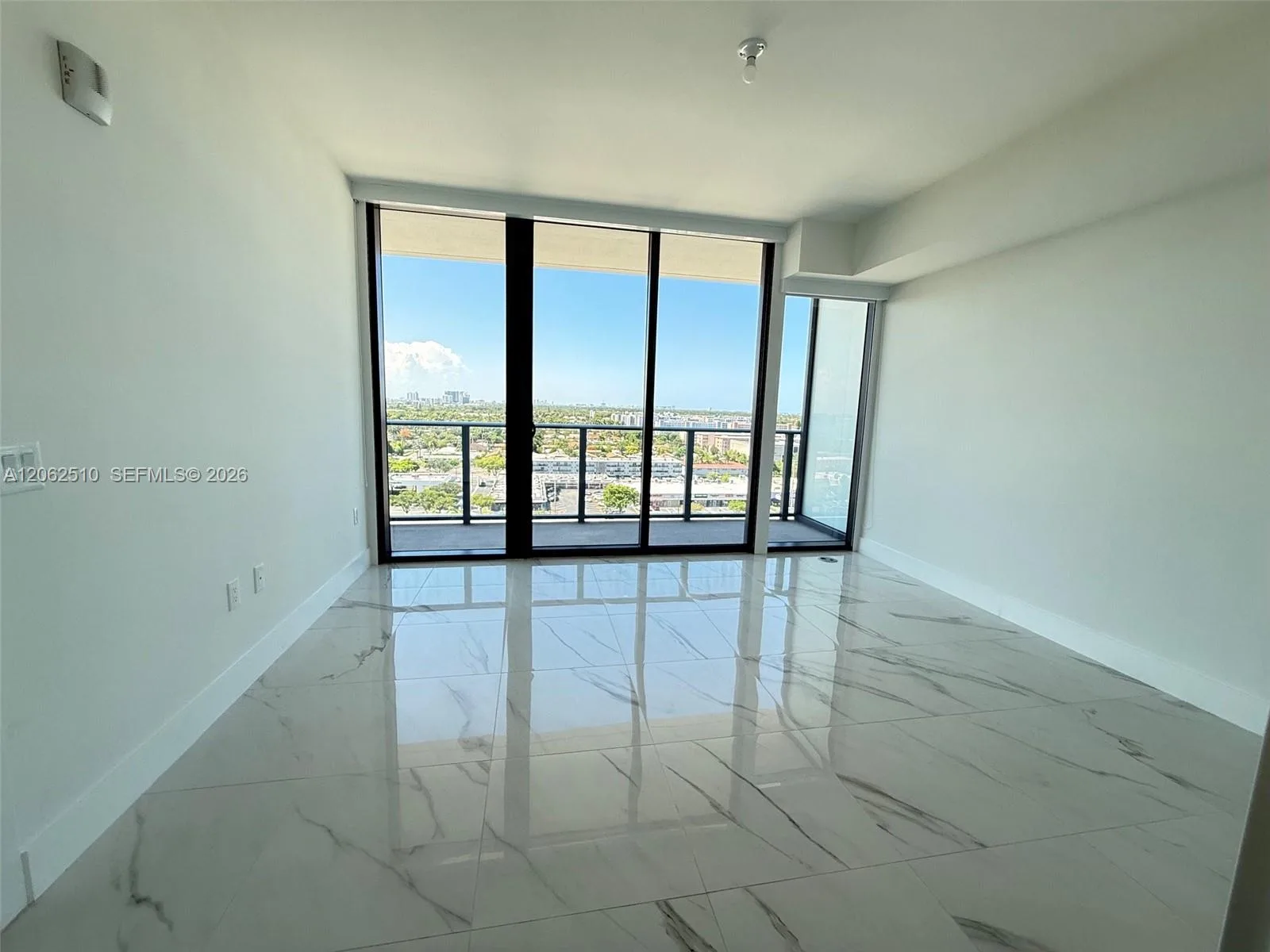 1170 E HALLANDALE # 1106, Hallandale Beach, FL 330099 photo 9