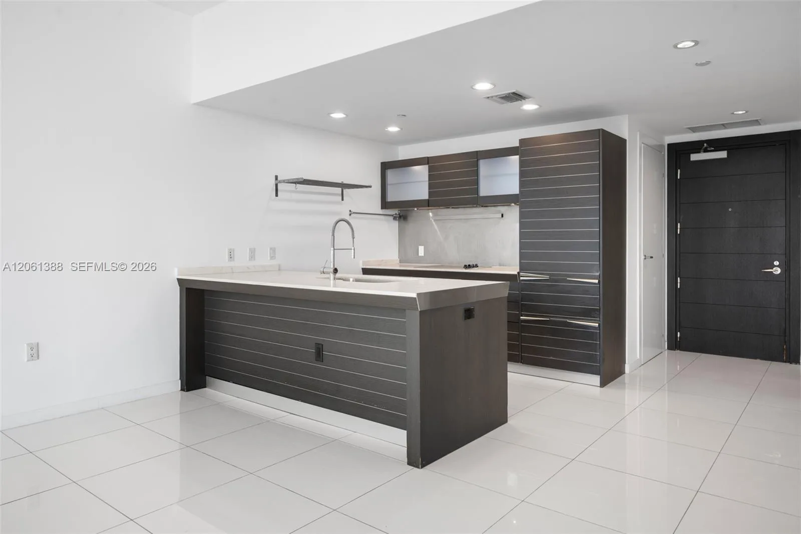 200 Biscayne Boulevard Way # 4409, Miami, FL 33131 photo 6