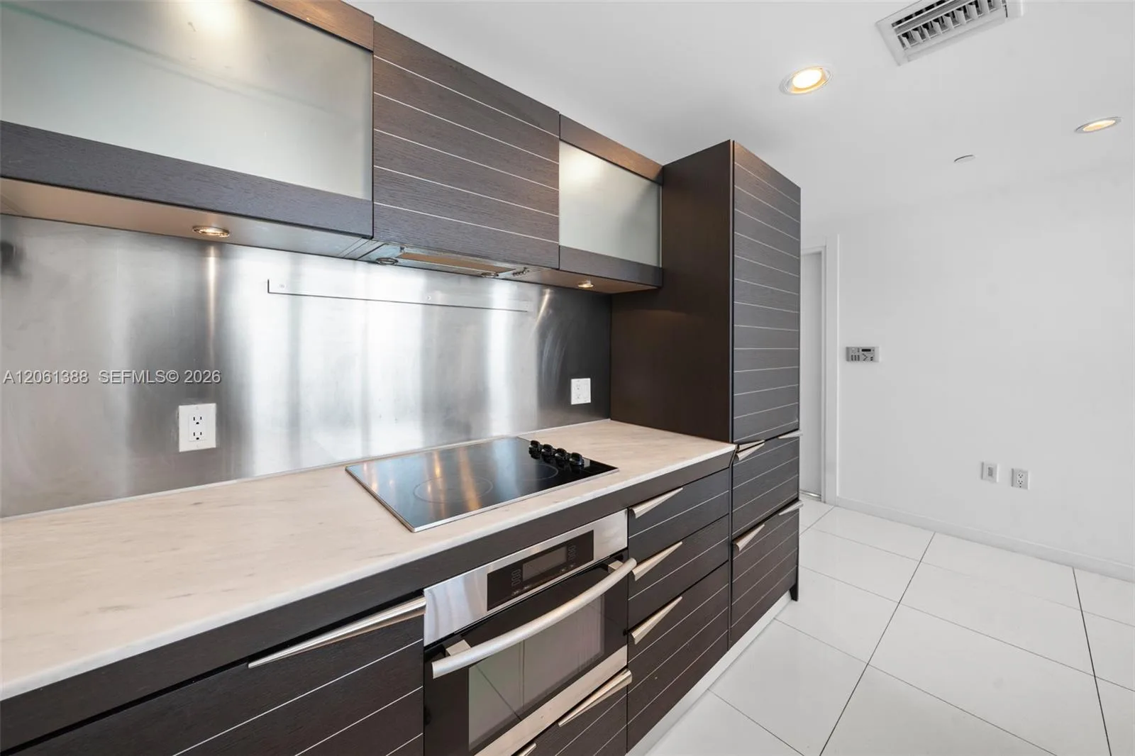 200 Biscayne Boulevard Way # 4409, Miami, FL 33131 photo 7
