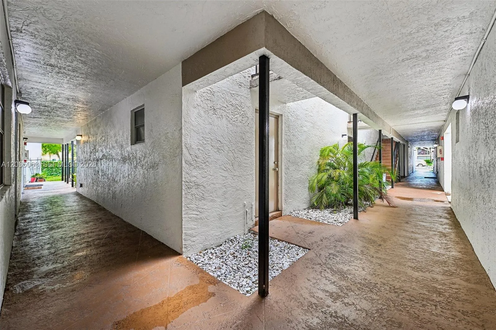 2830 Riverside Dr # 103-3, Coral Springs, FL 33065 photo 3