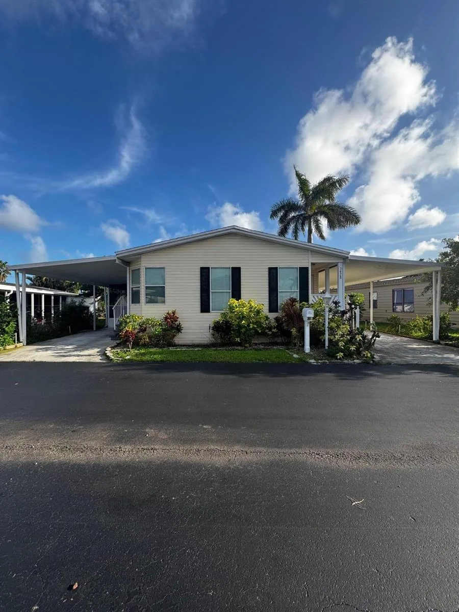 3428 Seacoast Street # Lot 114, Atlantis, FL 33462