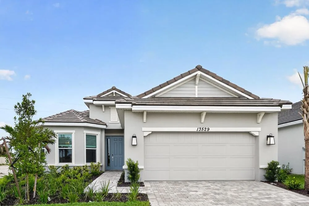 13529 SW Mazzano Street, Port St. Lucie, FL 34987