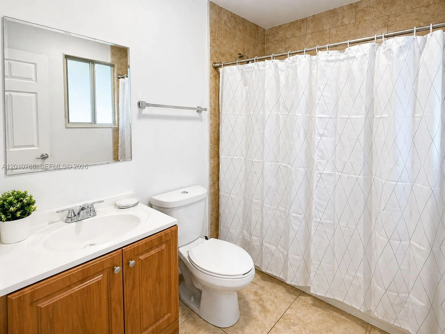 135 NW 68th St, Miami, FL 33150 photo 12