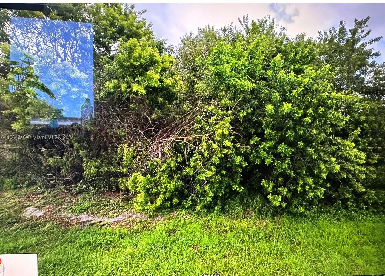 134 Miller Dr, Sebastian, FL 32958 photo 2