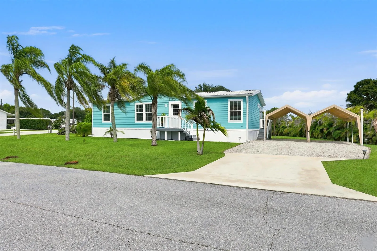 4675 SE Circle Way, Stuart, FL 34997 photo 3