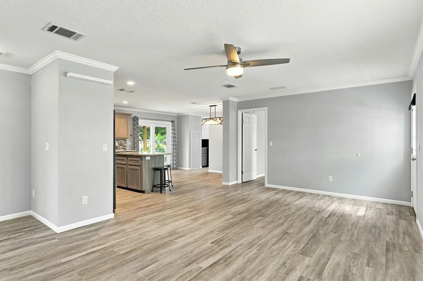 4675 SE Circle Way, Stuart, FL 34997 photo 7