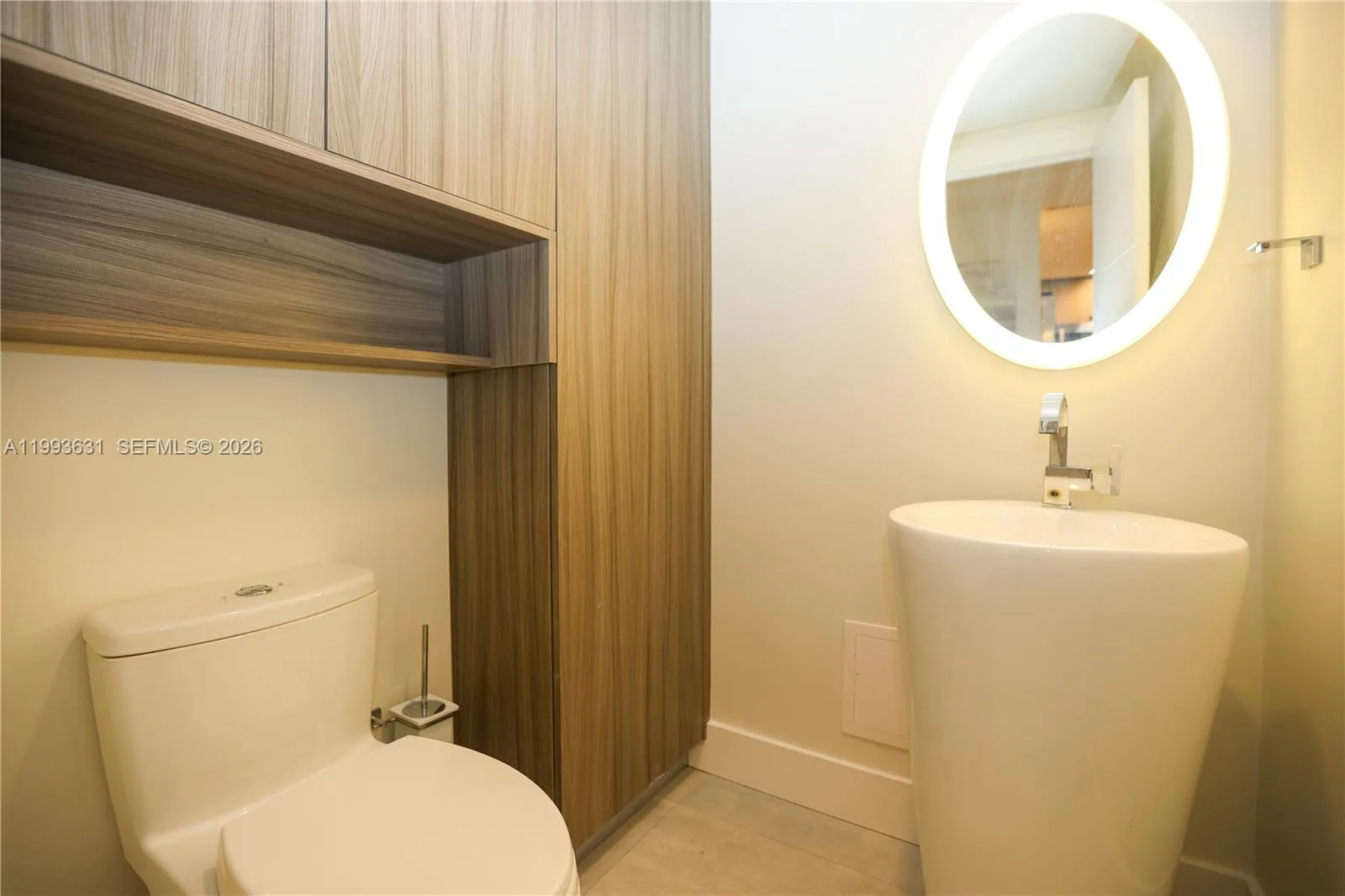 300 Bayview Dr # 216, Sunny Isles Beach, FL 33160 photo 13