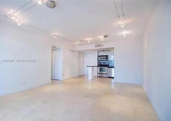 770 Claughton Island Dr # 1008, Miami, FL 33131 photo 3