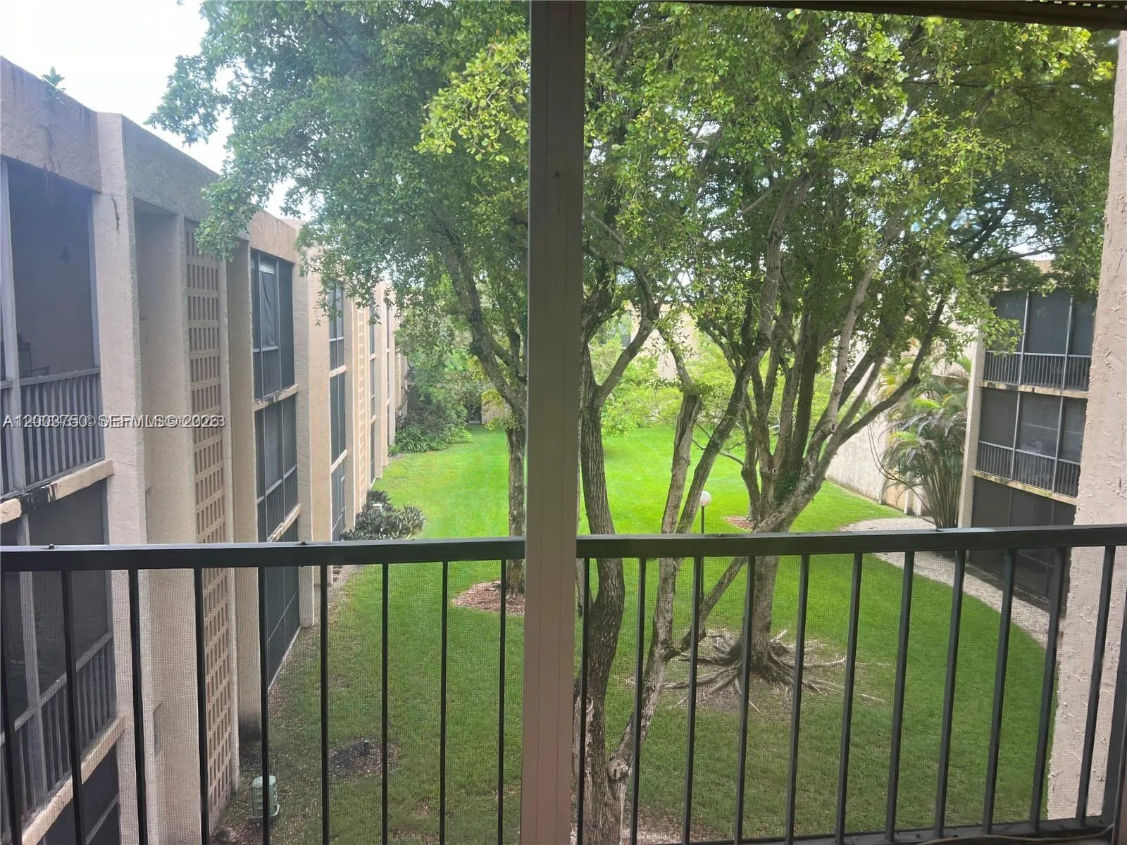 8401 SW 107th Ave # 322E, Miami, FL 33173