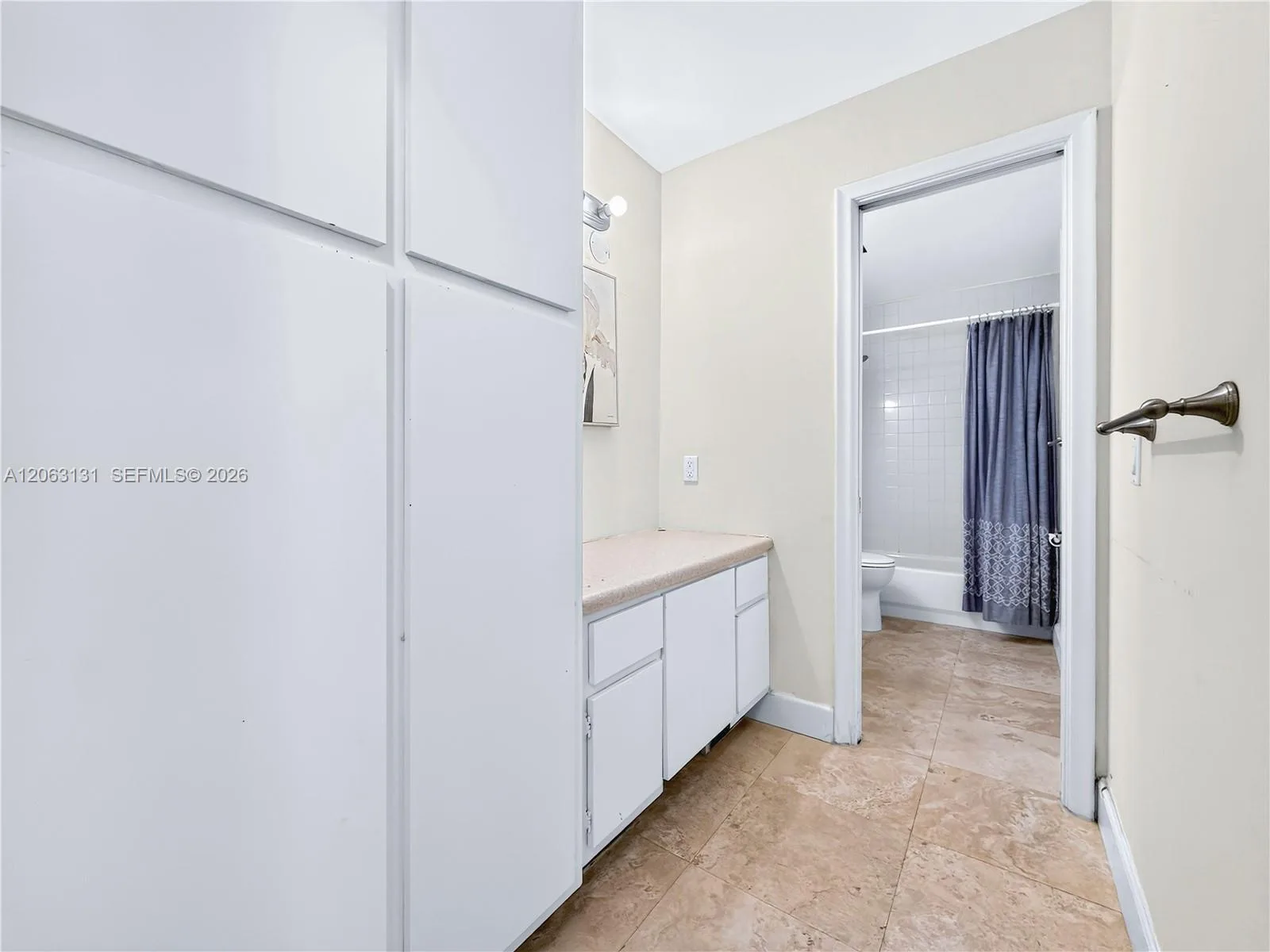 3037 NE 13th Ave, Oakland Park, FL 33334 photo 11