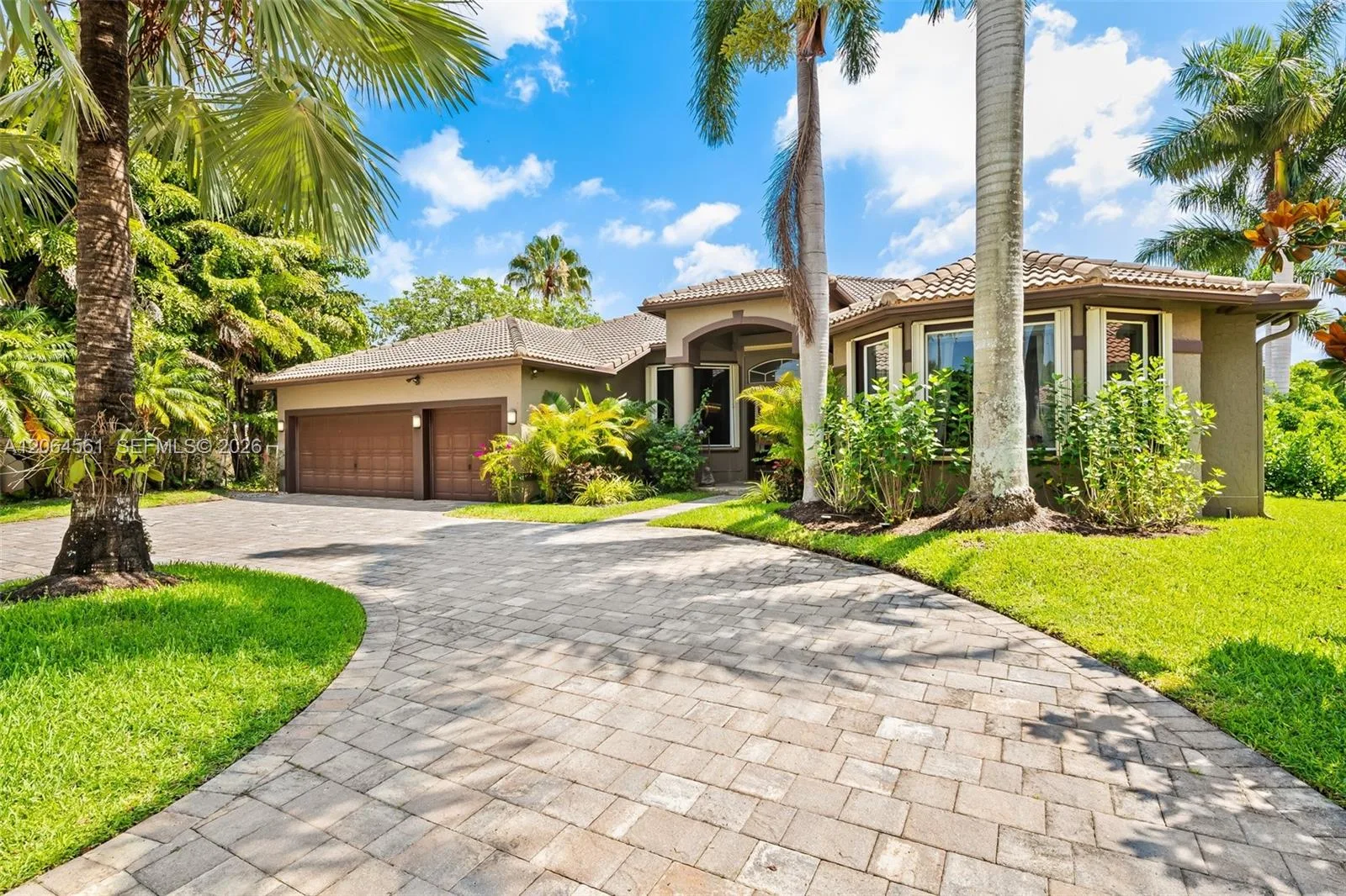 2498 Eagle Run Dr, Weston, FL 33327 photo 5