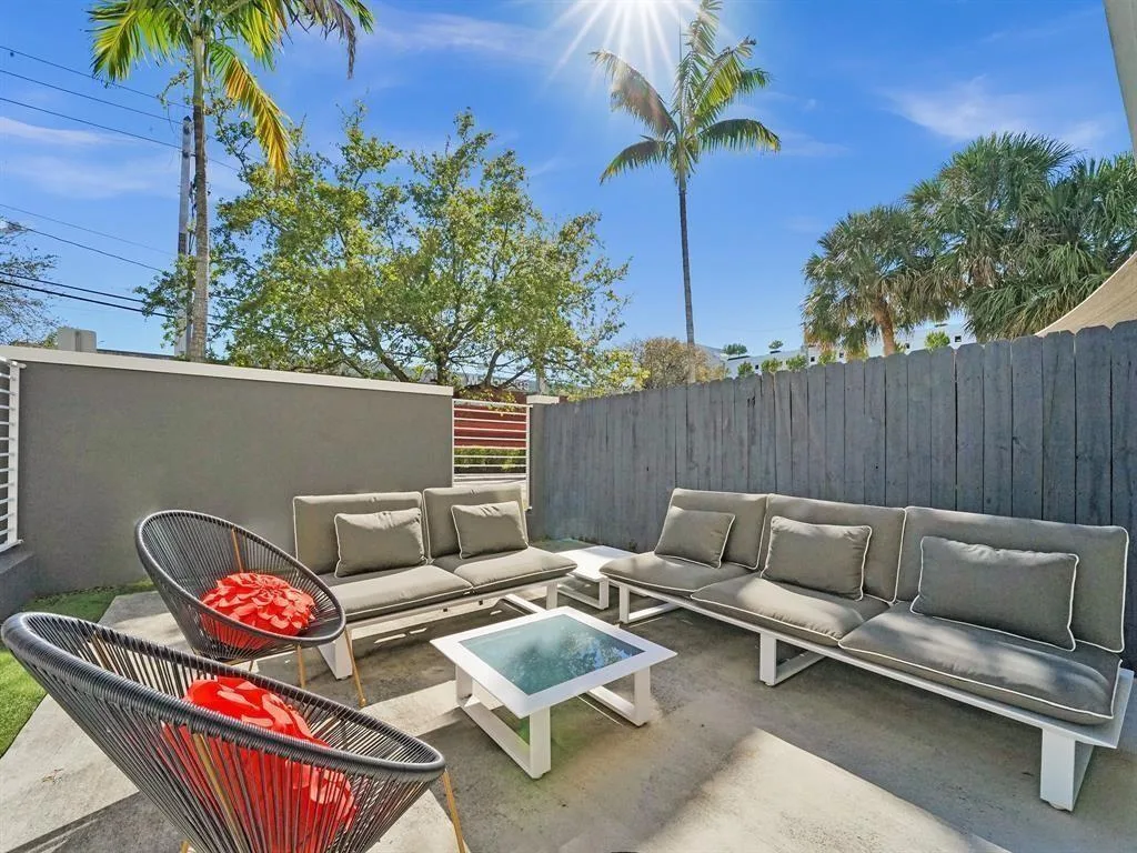 703 SE 16th Court, Fort Lauderdale, FL 33316 — zdjęcie 3