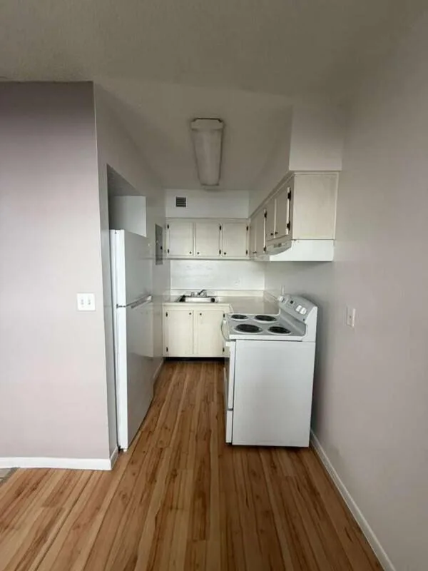 610 NE 1st Avenue # 19, Fort Lauderdale, FL 33304 photo 3