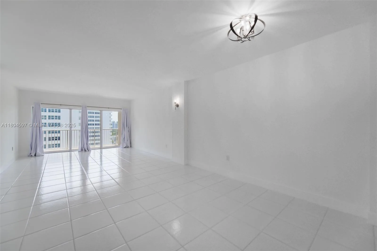 1980 S Ocean Dr # 18G, Hallandale Beach, FL 33009 photo 2