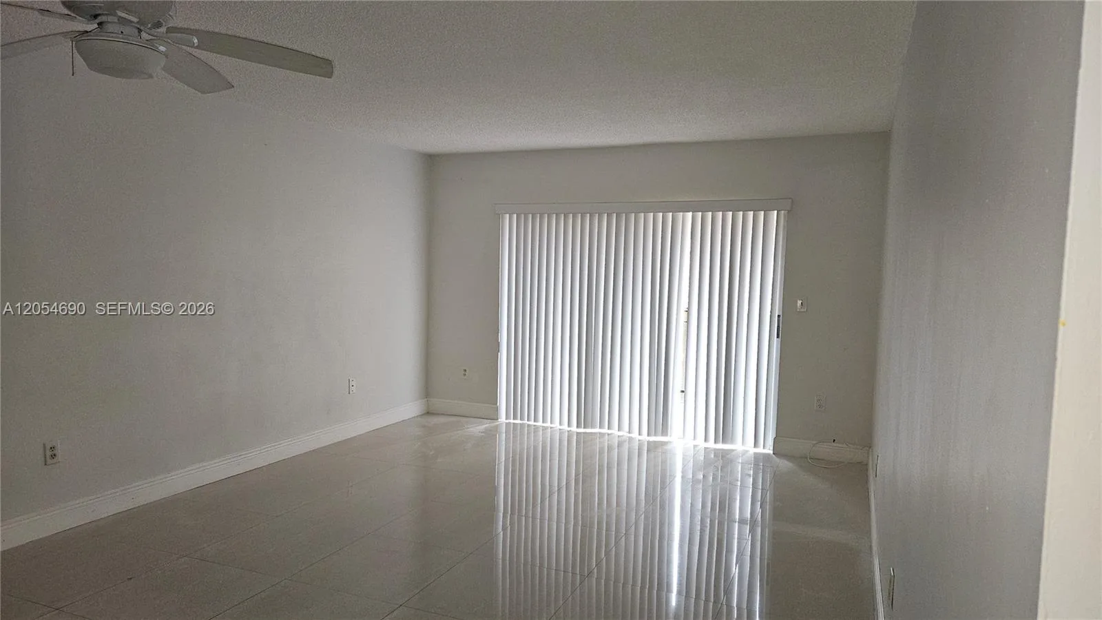 5201 NW 7th St # 207, Miami, FL 33126 — zdjęcie 5