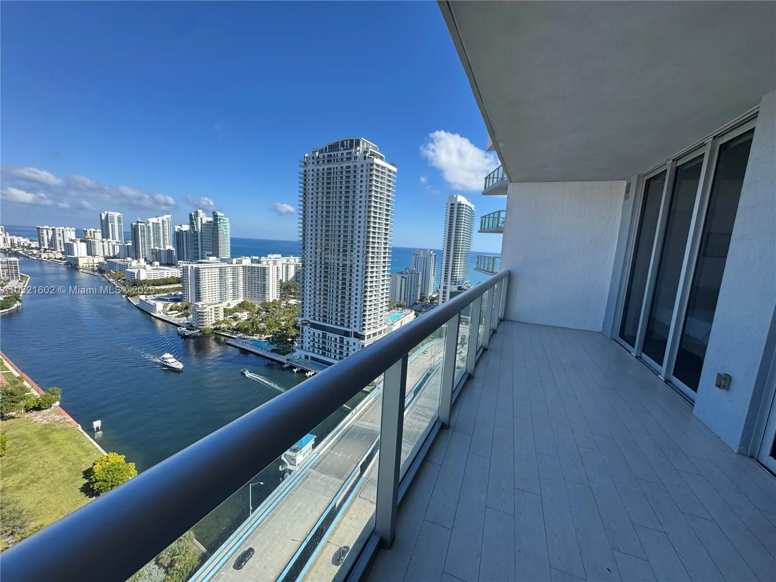 2600 E Hallandale Beach # 3104, Hallandale Beach, FL 33009