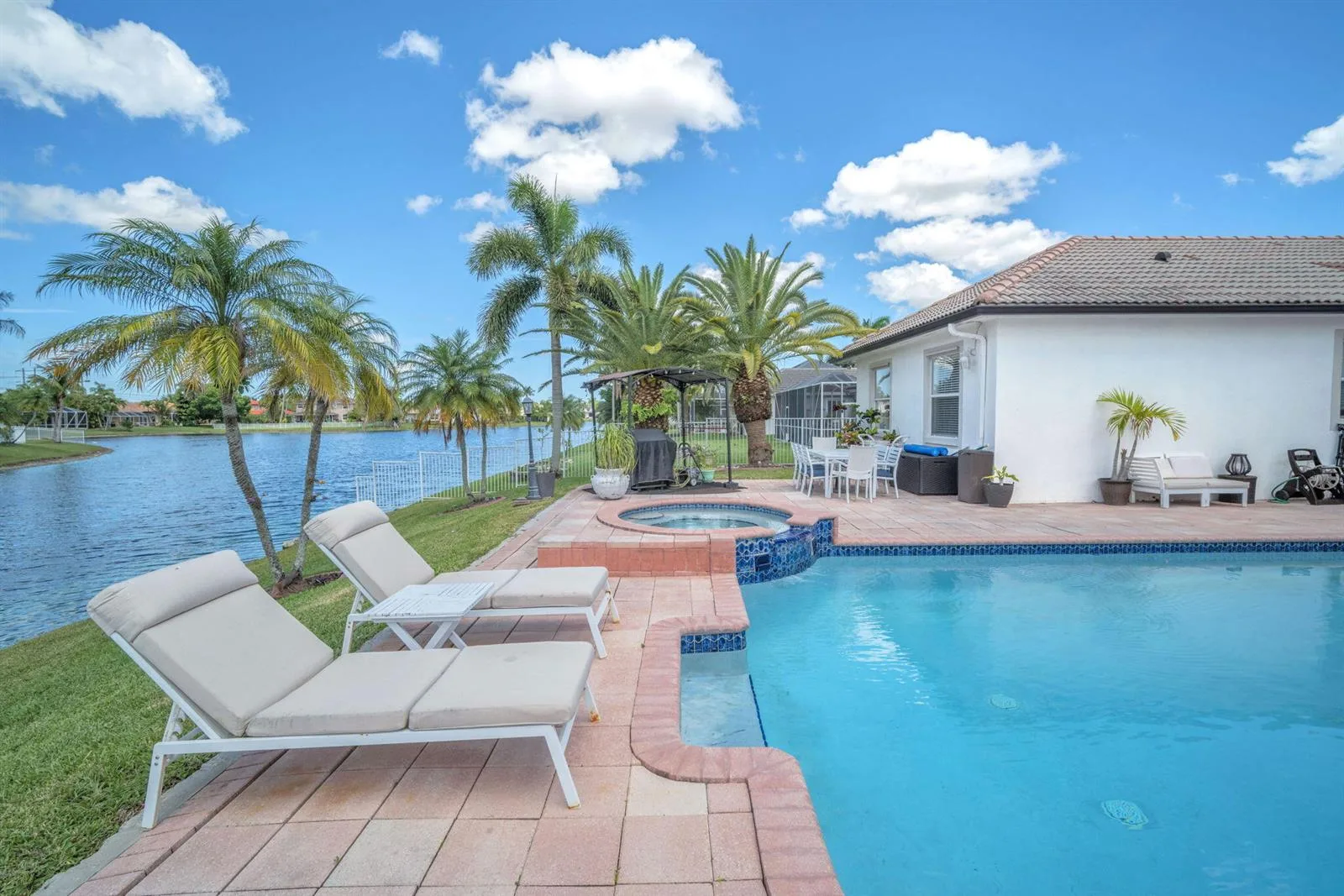 16423 Segovia Circle S, Fort Lauderdale, FL 33331