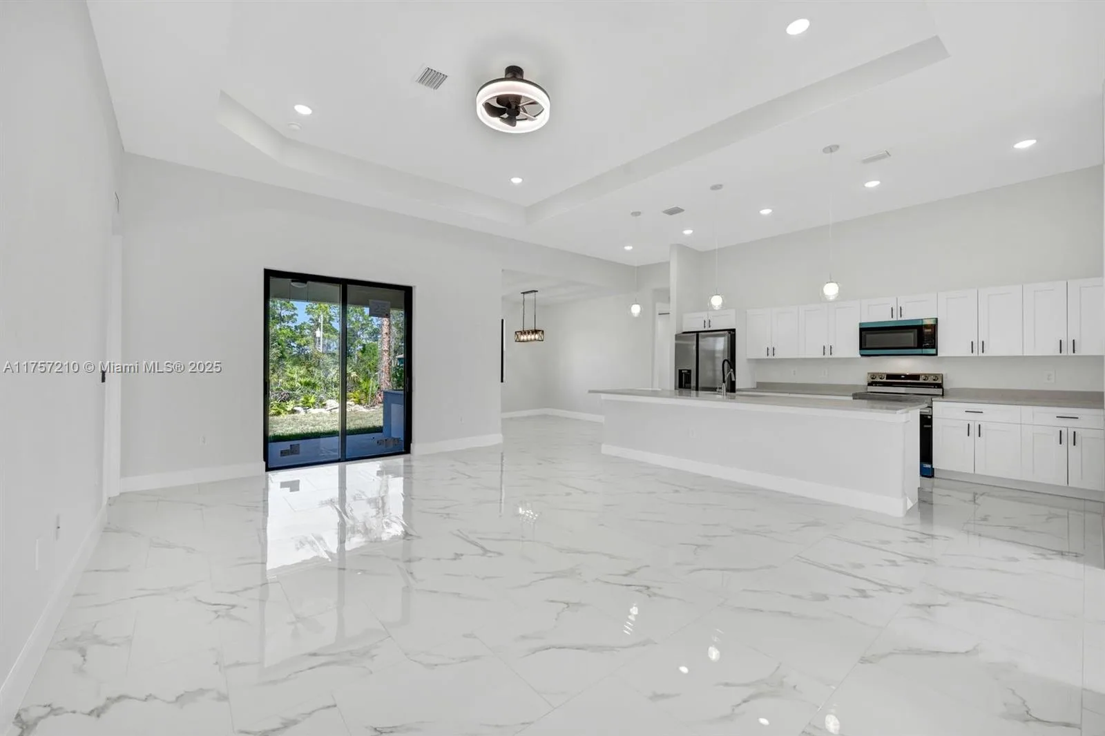 3159 SUNSHINE BLVD, Lehigh Acres, FL 33971