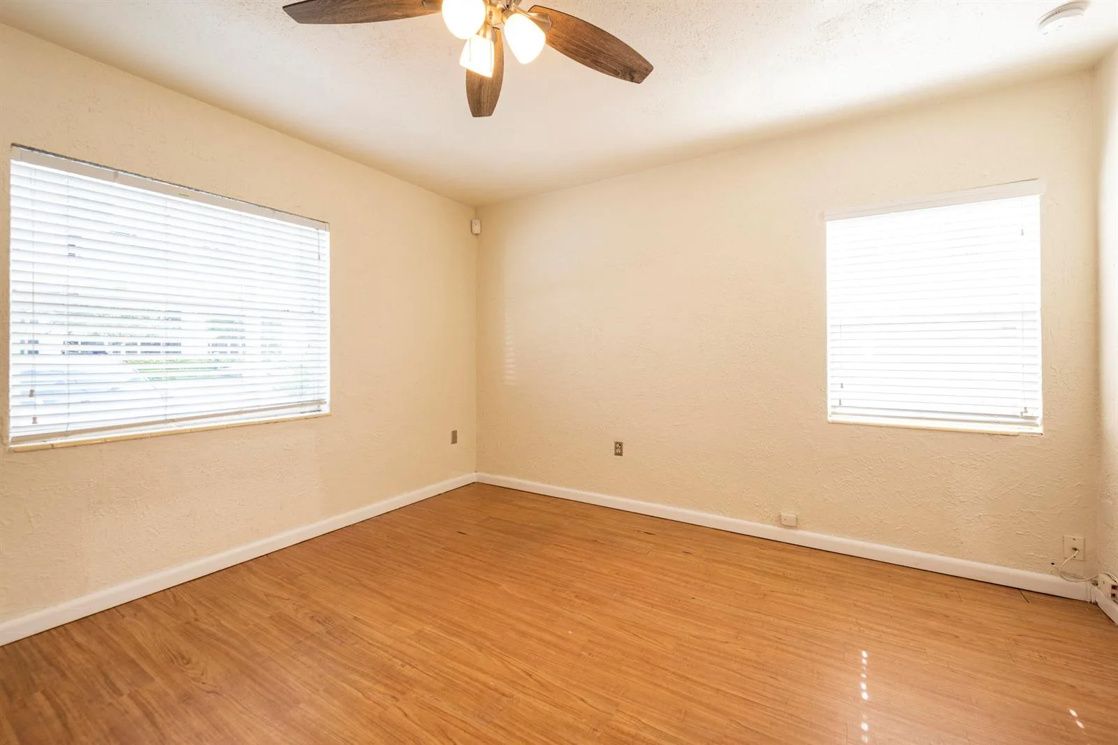 412 SE 17th Street # Front, Fort Lauderdale, FL 33316 photo 13