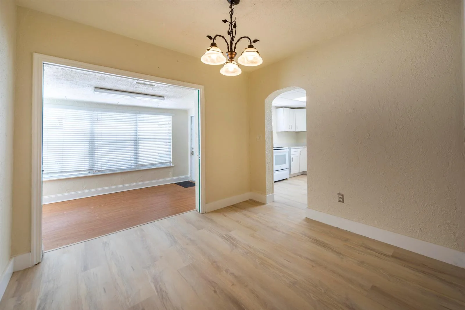 412 SE 17th Street # Front, Fort Lauderdale, FL 33316 photo 8