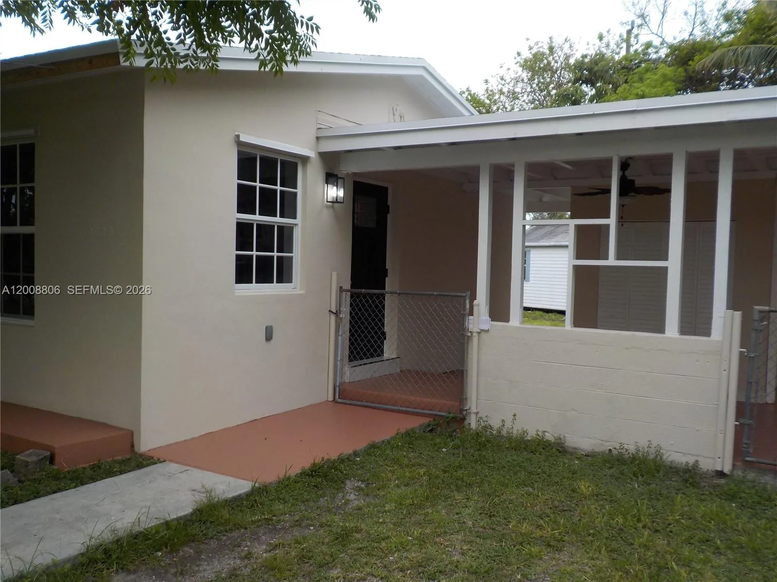 10020 Dominican Dr, Cutler Bay, FL 33189
