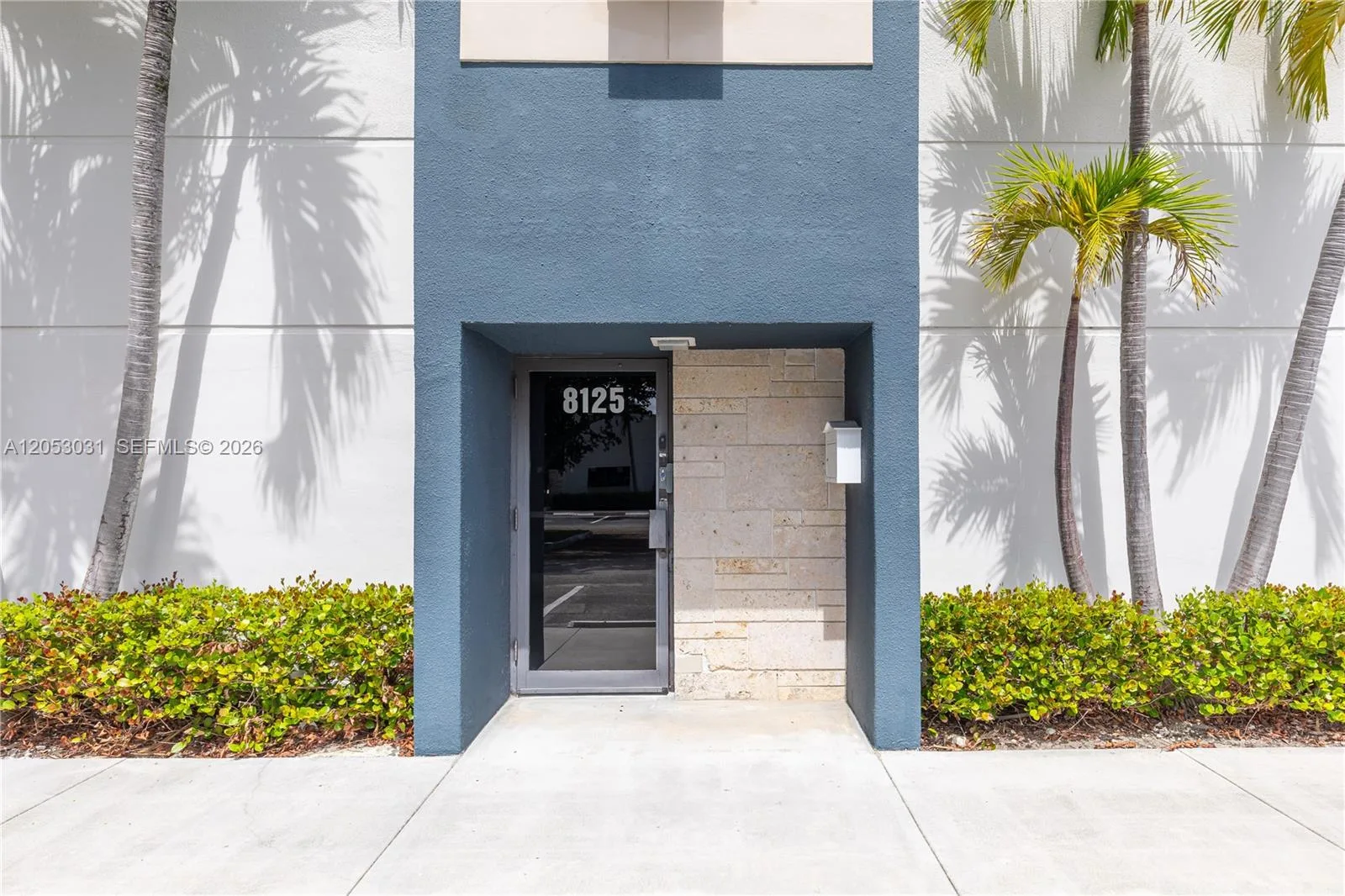 8125 NW 33rd St, Doral, FL 33122 photo 4