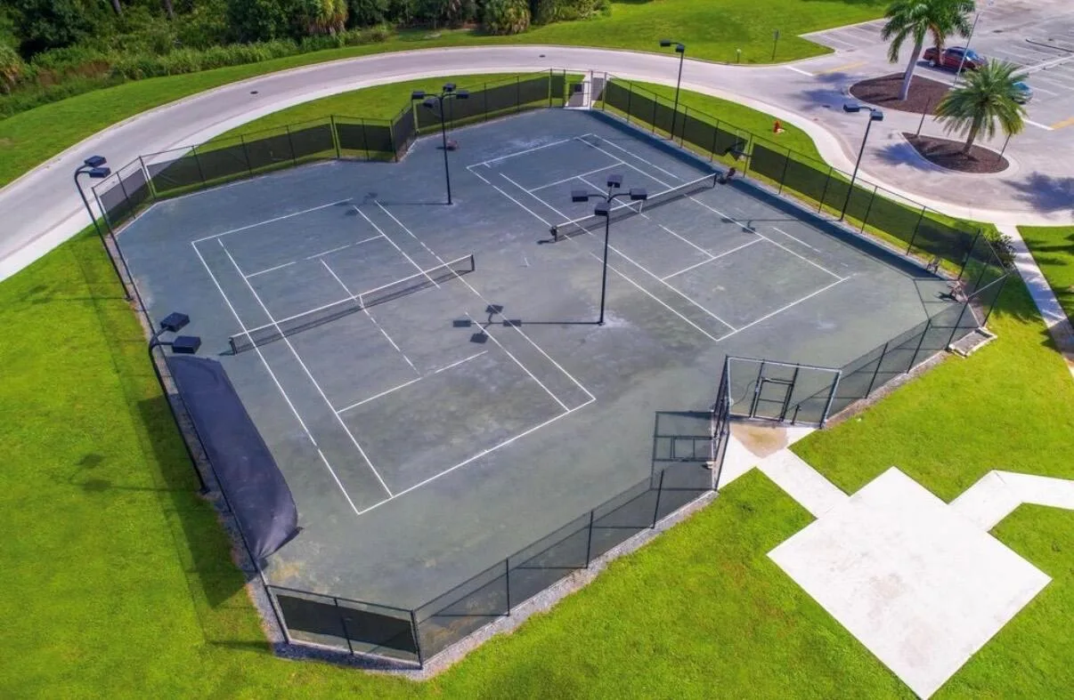 163 SE Via Lago Garda, Port St. Lucie, FL 34952 — zdjęcie 5
