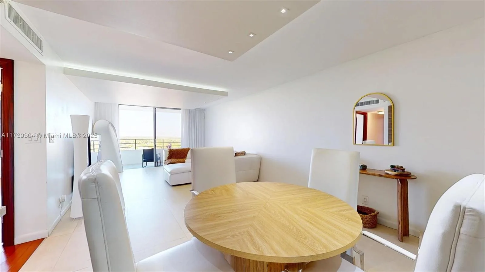 600 N Three Islands Blvd # 803, Hallandale Beach, FL 33009 photo 9