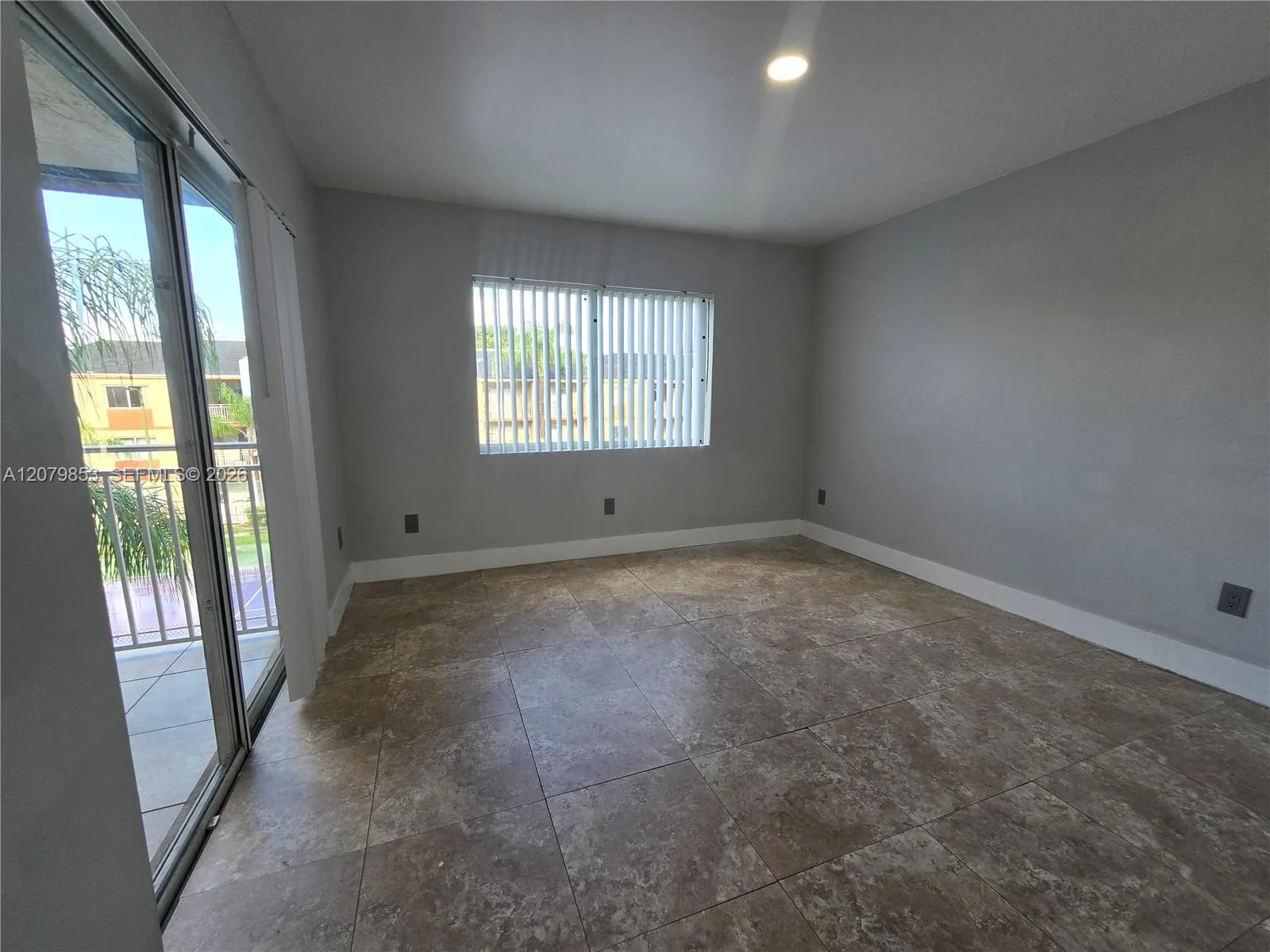 18860 NW 57th Ave # 305, Hialeah, FL 33015 photo 9