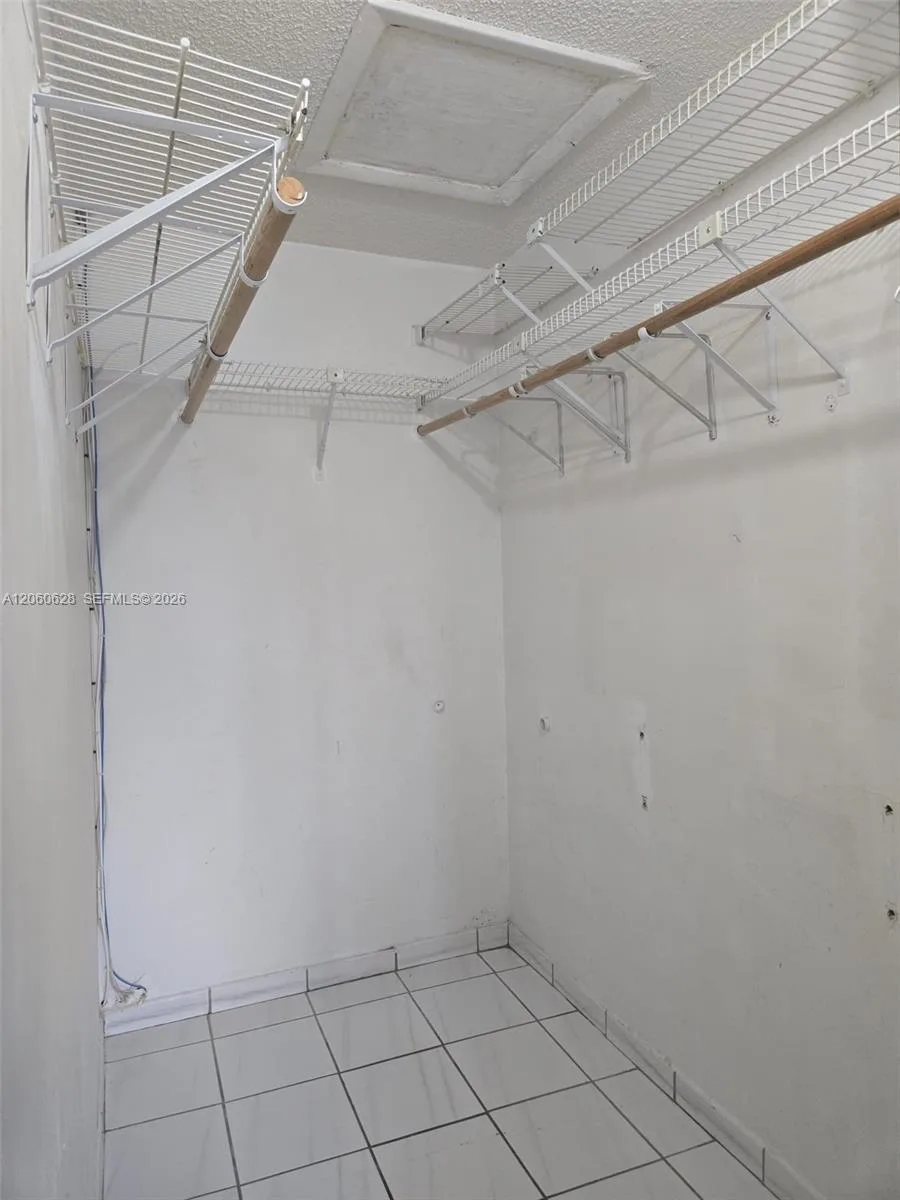 8810 NW 114th Ter, Hialeah Gardens, FL 33018 photo 6